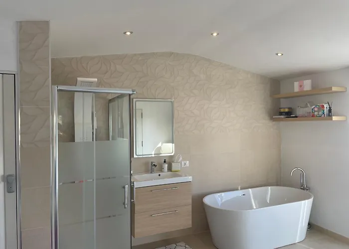 De Invitados Apartment *